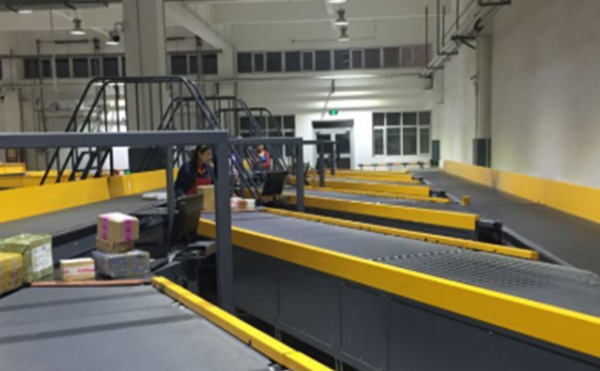 快遞包裹分揀機(jī),快遞分揀機(jī),DWS物流設(shè)備,高臻智能